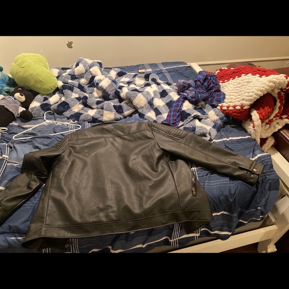 Bottega Veneta Leather Jacket - Picture 4 of 7